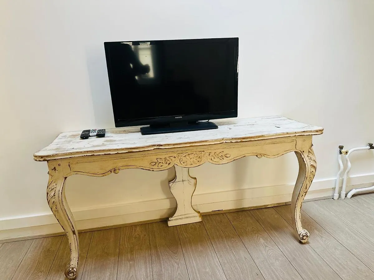 Champs Elysees Marignan
